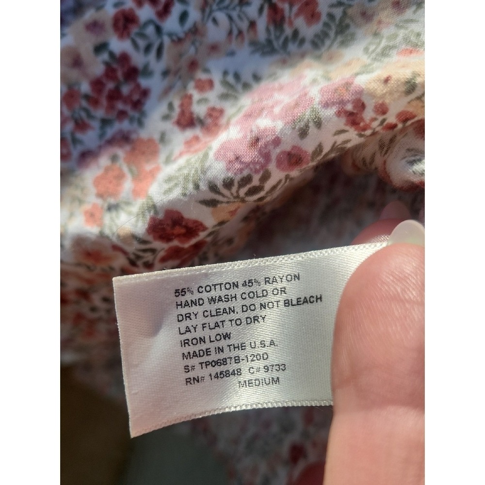 Everly Cottagecore Dainty Floral Milkmaid Puff Sleeve Top Medium Spring‎ Flowers - Picture 3 of 4
